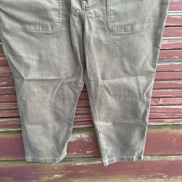 J. Crew Pants Straight Leg Crop Garment Dyed High Rise Green 31 Trousers NWT - Picture 4 of 12